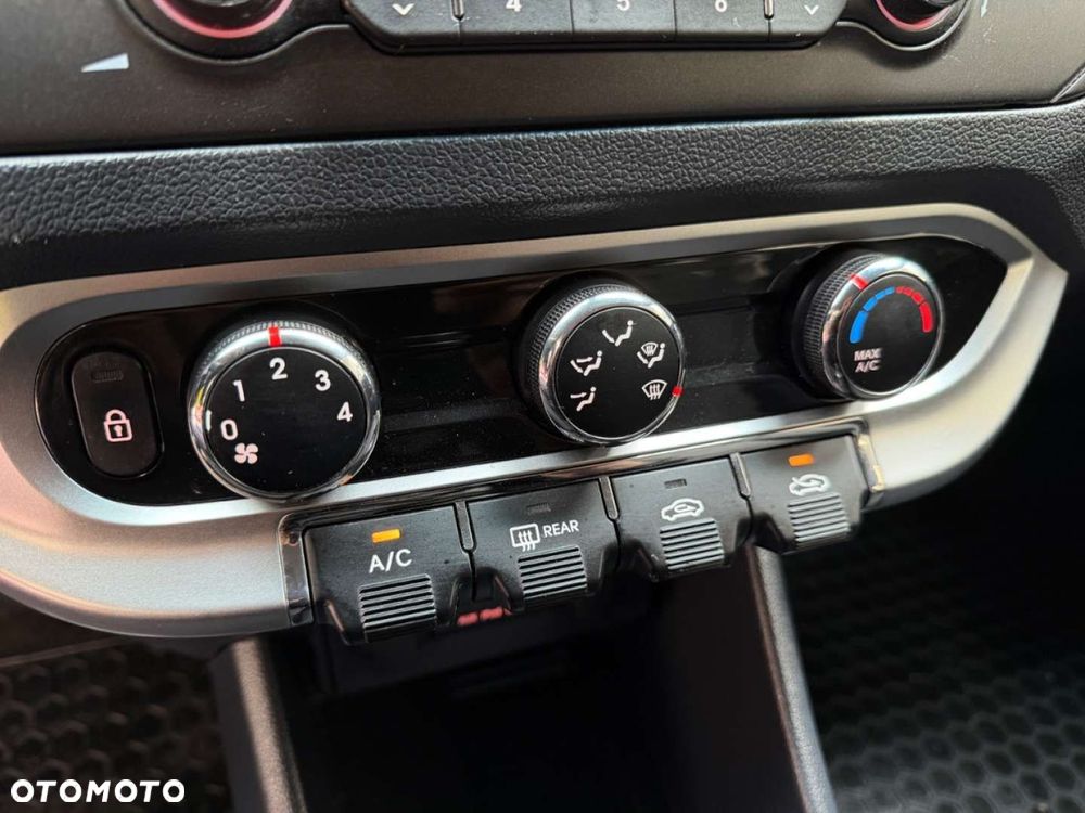 Kia Rio - 30