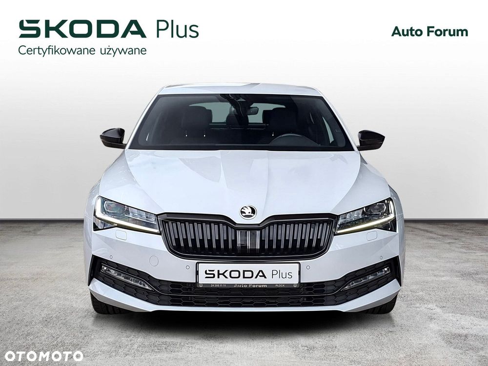 Skoda Superb 2.0 TDI SCR Sportline DSG - 9