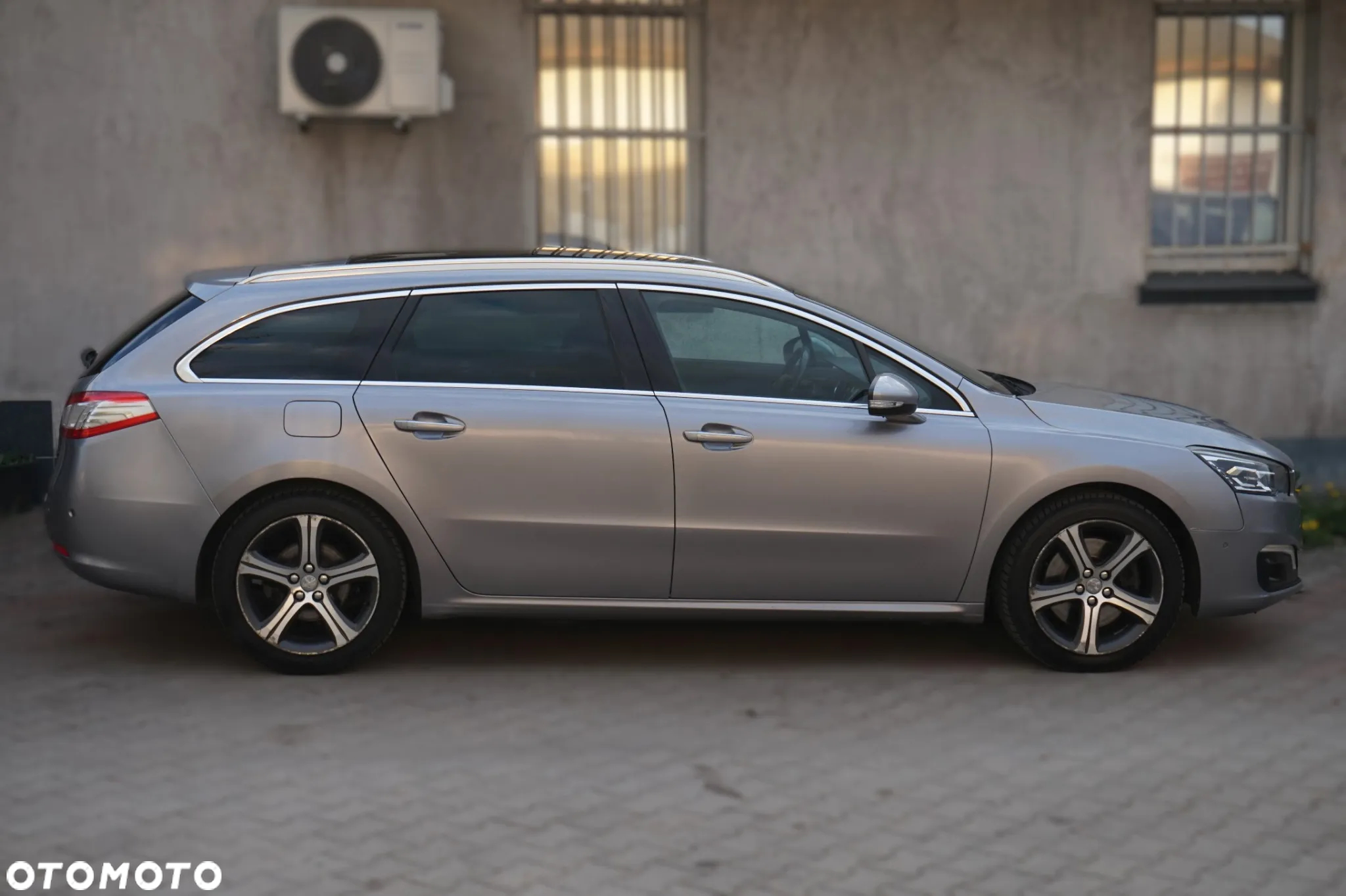 Peugeot 508 SW BlueHDi FAP 180 Automatik Stop&Start Allure - 32