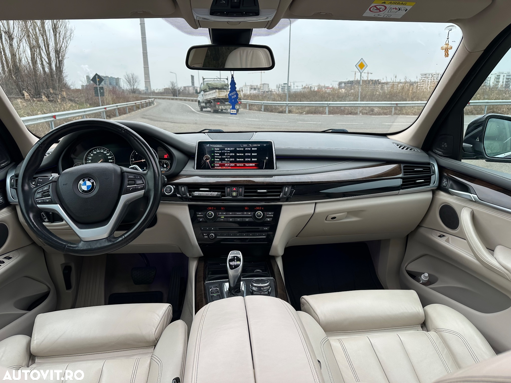 BMW X5 xDrive40d - 11