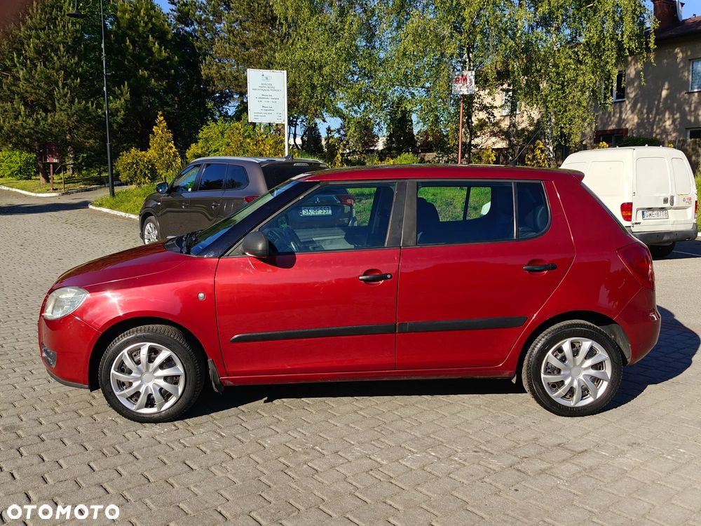Skoda Fabia 1.2 HTP Active - 14