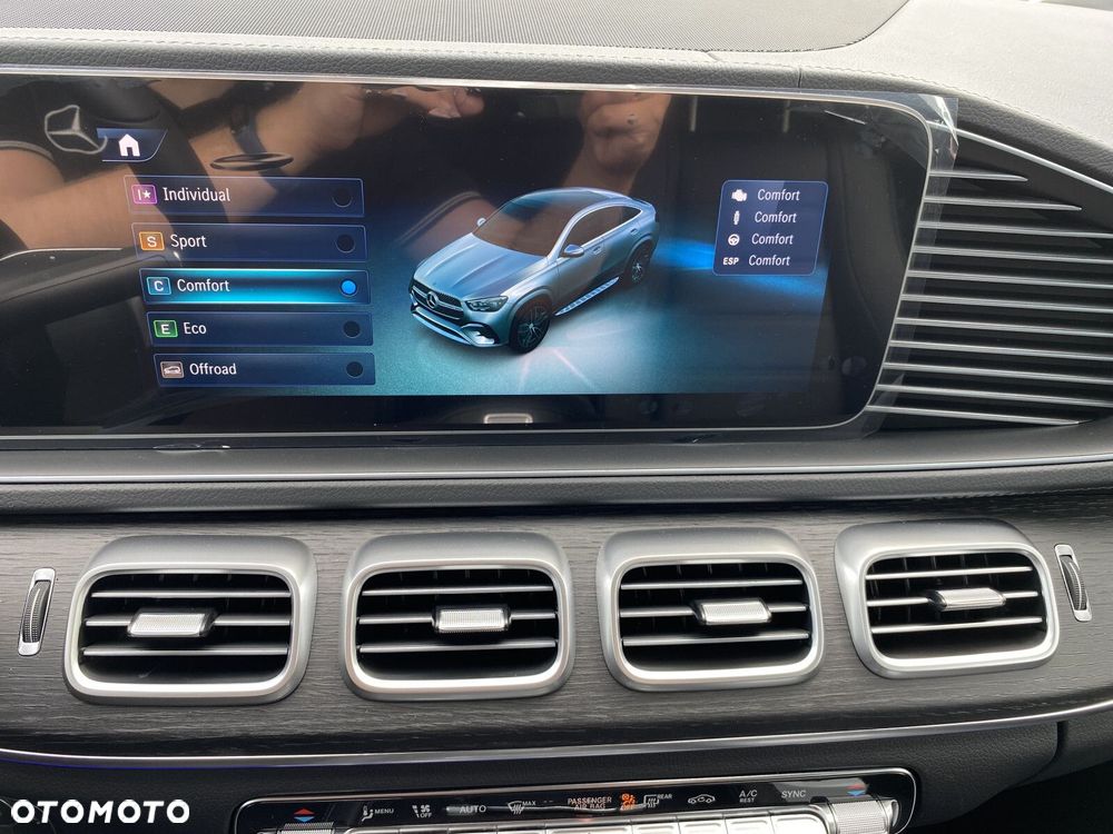 Mercedes-Benz GLE - 21