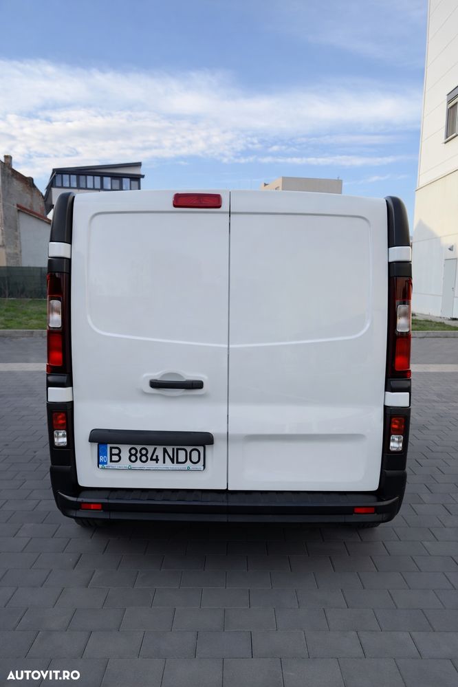 Renault Trafic - 6