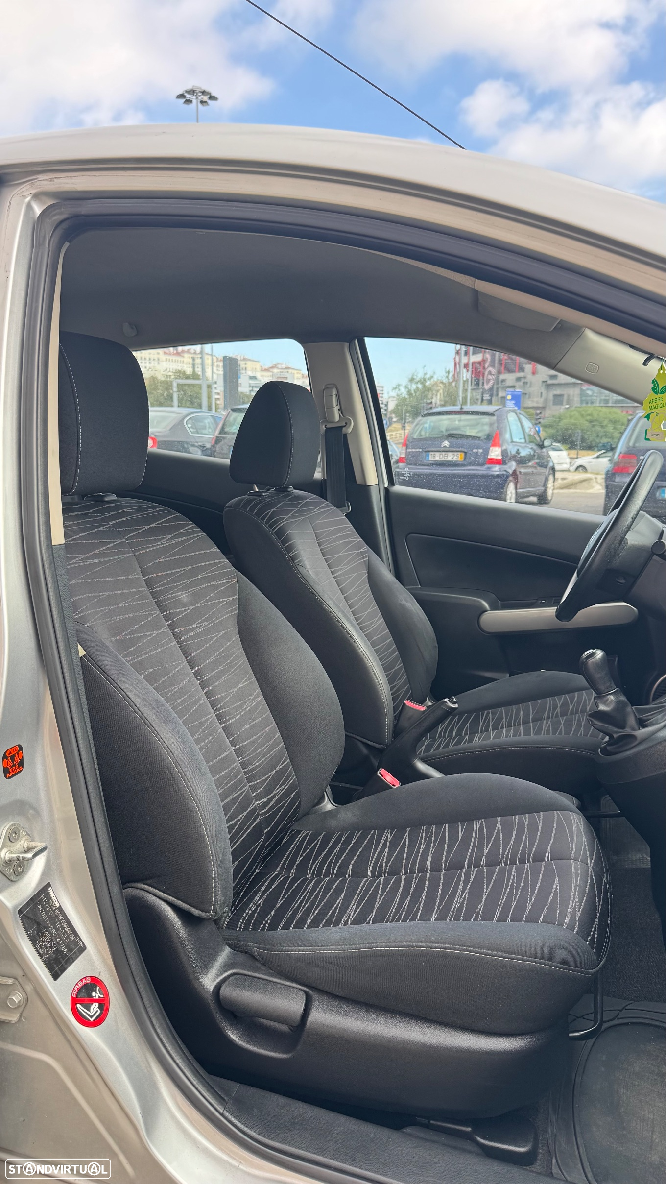 Mazda 2 1.3 MZR Comfort - 6