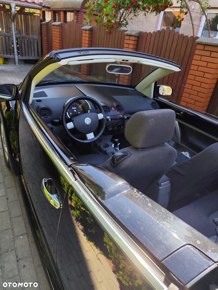 Volkswagen New Beetle 1.6 - 7