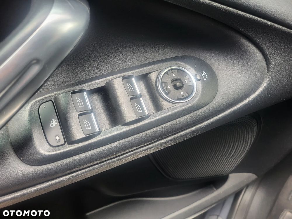 Ford S-Max 2.0 EcoBoost Titanium X - 22