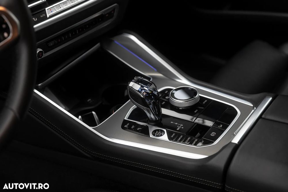 BMW X6 xDrive30d AT MHEV - 28