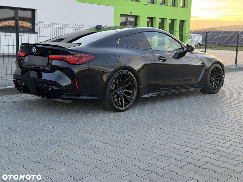 BMW M4 Competition - 2