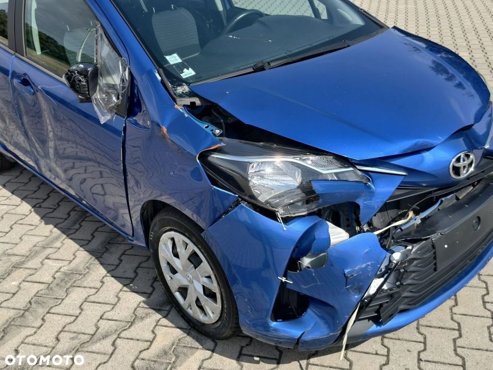 Toyota Yaris - 19
