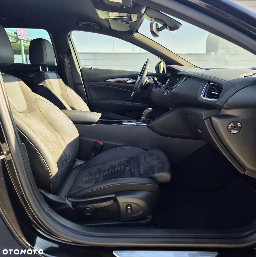 Opel Insignia 2.0 CDTI Executive - 22