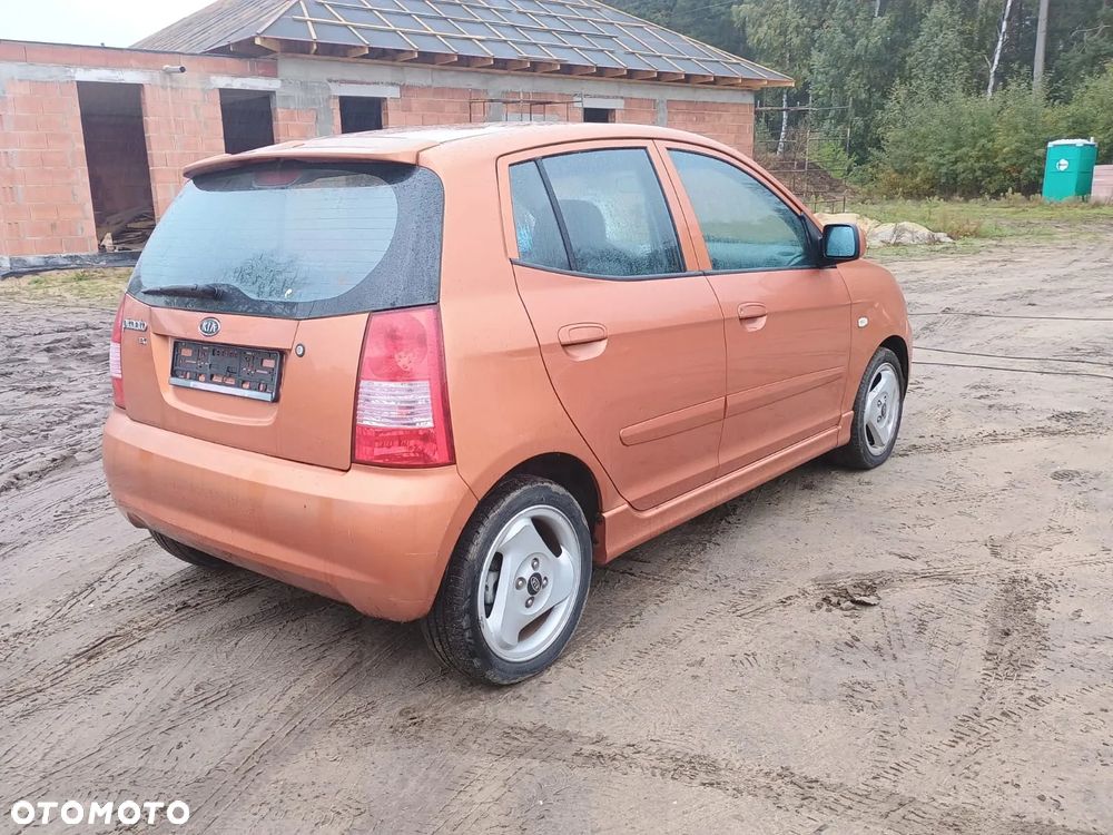 Kia Picanto - 3