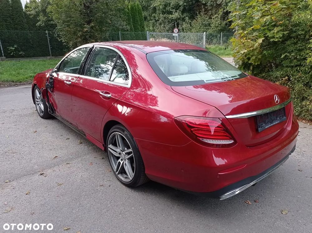 Mercedes-Benz Klasa E 350 BlueTEC 9G-TRONIC Avantgarde - 4