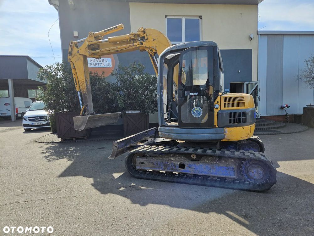 Komatsu PC75uu - 9