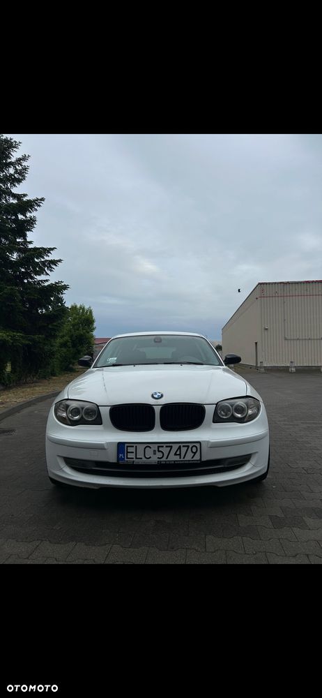 BMW Seria 1 118d DPF - 1