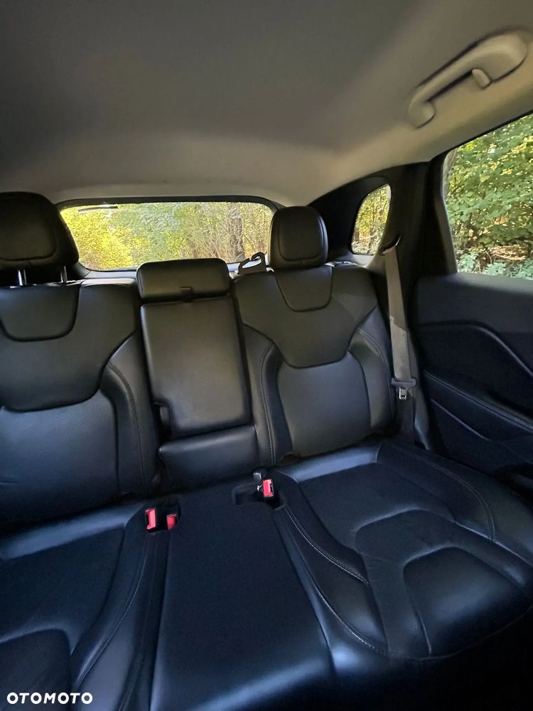 Jeep Cherokee 3.2 V6 Active Drive I Limited - 15