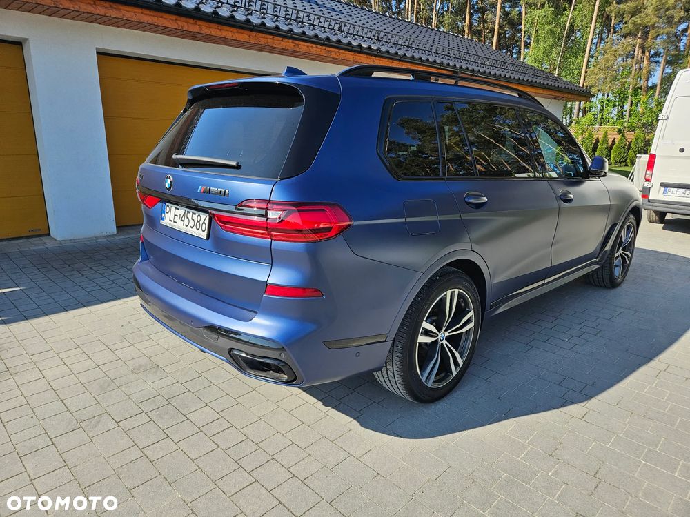 BMW X7 M50i - 4