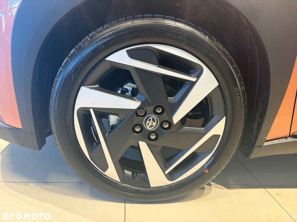 Toyota Aygo X Hybrid 1.5 Style e-CVT - 11