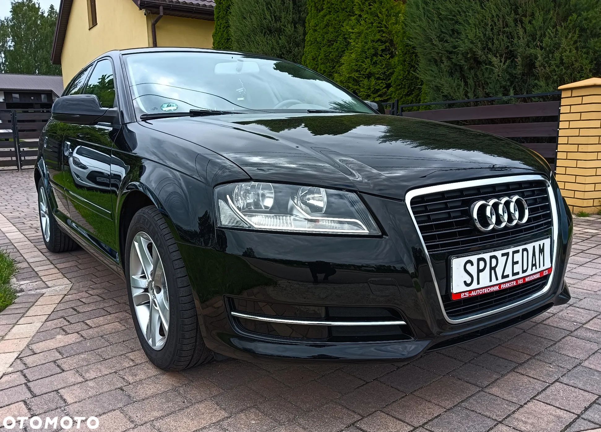 Audi A3 1.6 Ambiente - 1