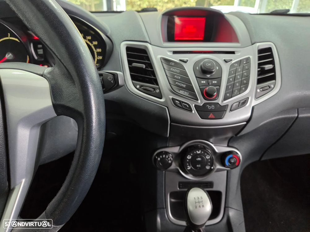 Ford Fiesta 1.4 TDCi Titanium - 12
