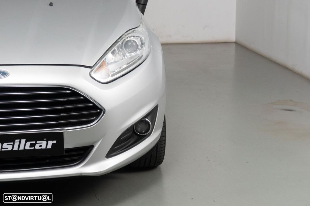 Ford Fiesta 1.0 EcoBoost Titanium - 22