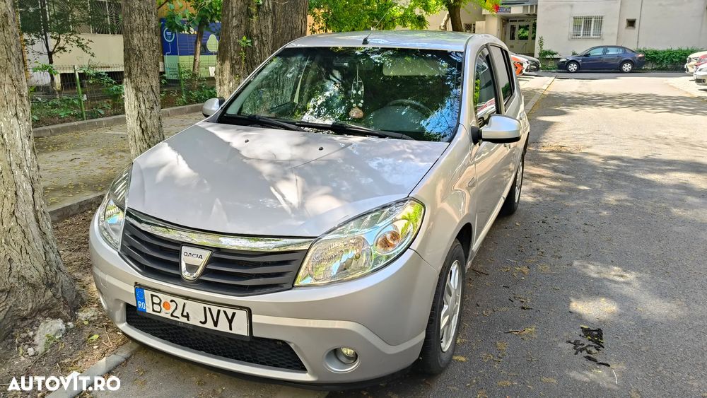 Dacia Sandero 1.6 MPI Prestige - 1