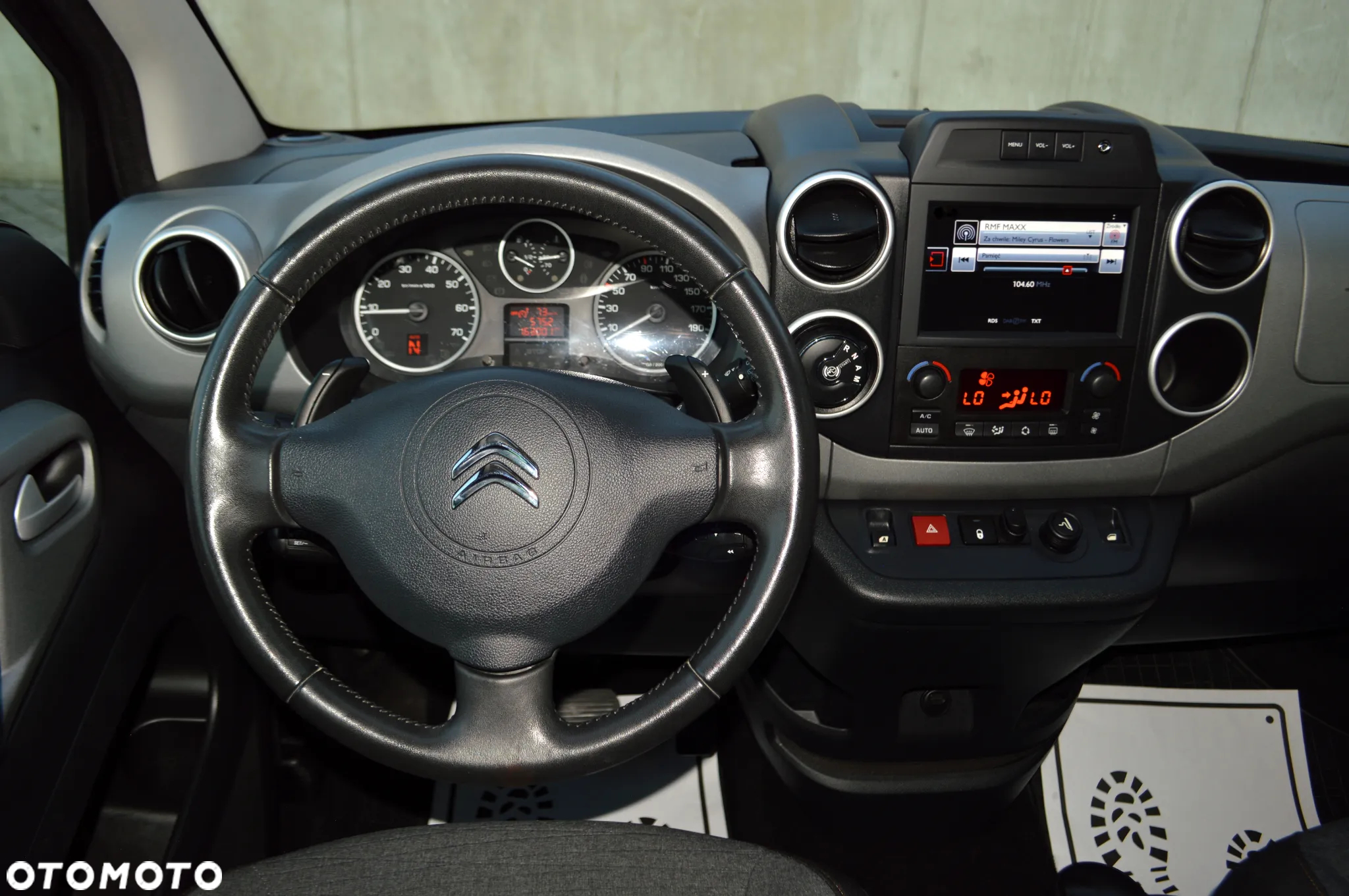 Citroën Berlingo Multispace BlueHDi 100 S&S ETG6 SHINE - 16