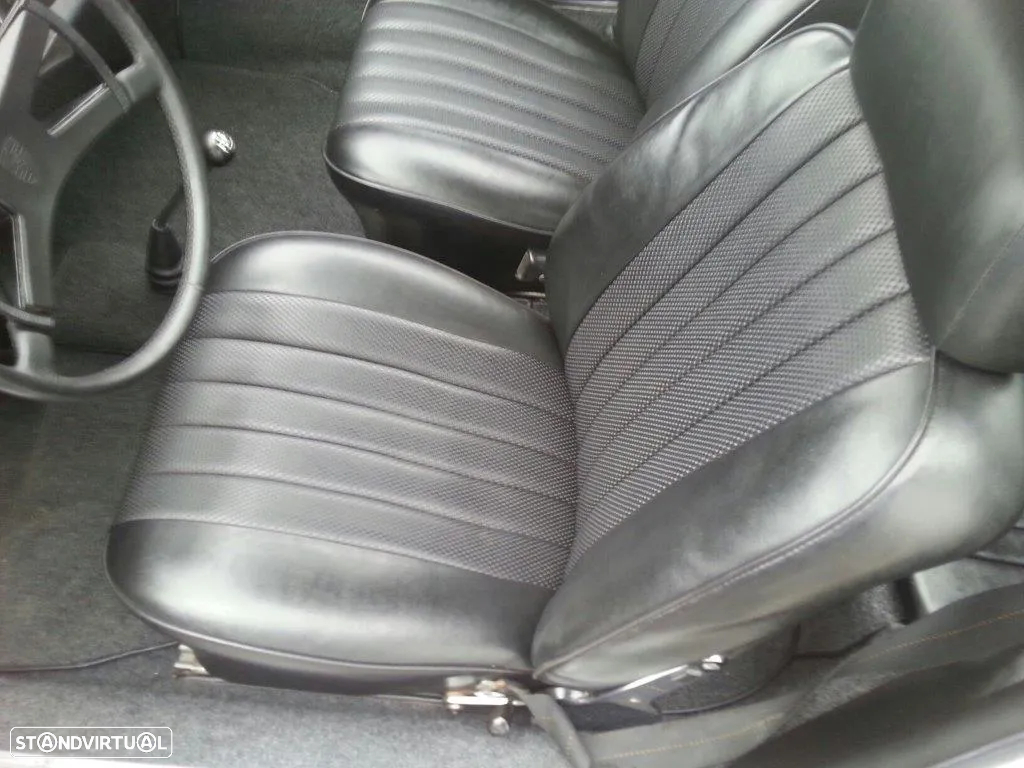 Porsche 911 Série F E 2.2 - 11