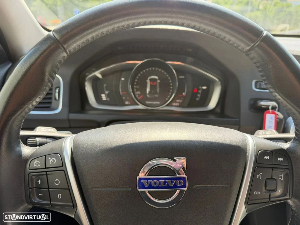 Volvo V60 - 18