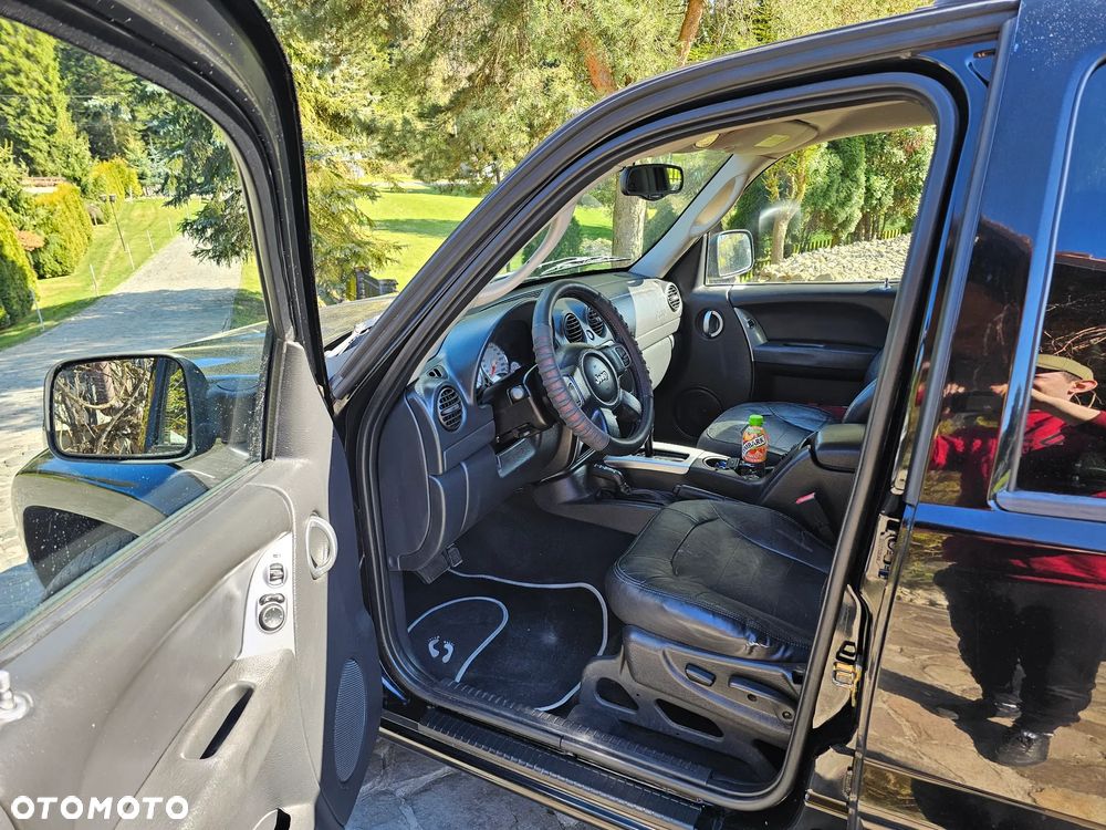 Jeep Cherokee 2.8L CRD Limited - 27