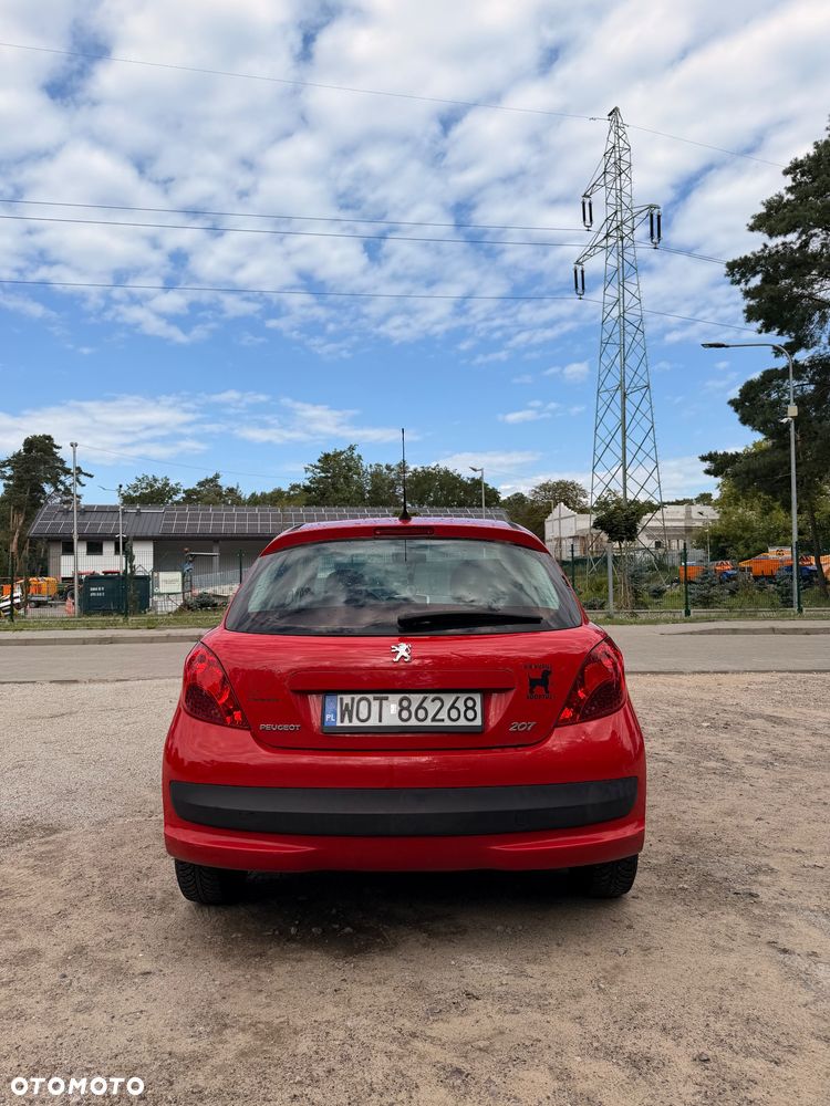 Peugeot 207 1.4 Trendy - 6