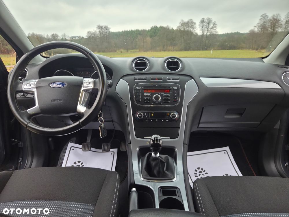 Ford Mondeo 1.6 T Ambiente - 15