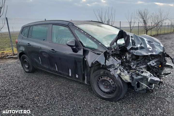 Senzor presiune gaze evacuare 55566186 55566186 Opel Zafira C [2012 - - 7