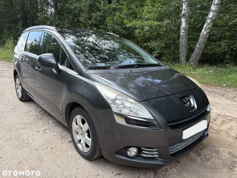 Peugeot 5008 - 3
