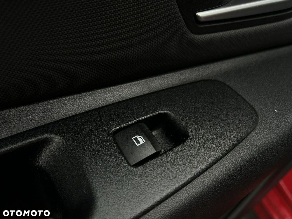 Hyundai Elantra - 21