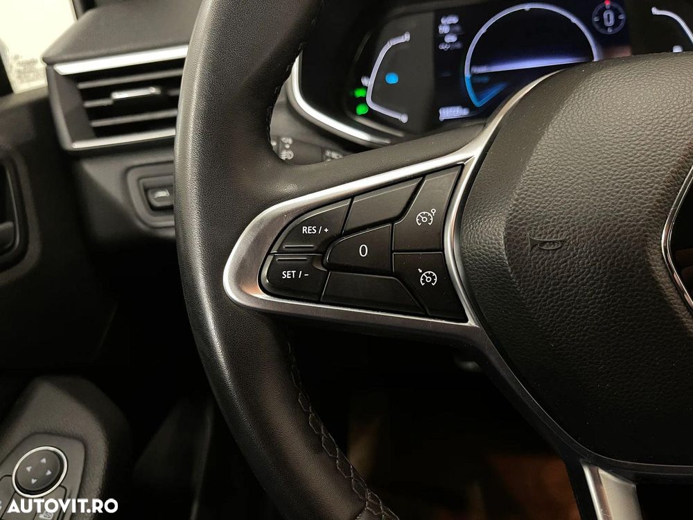 Renault Clio E-TECH 140 BUSINESS EDITION - 20