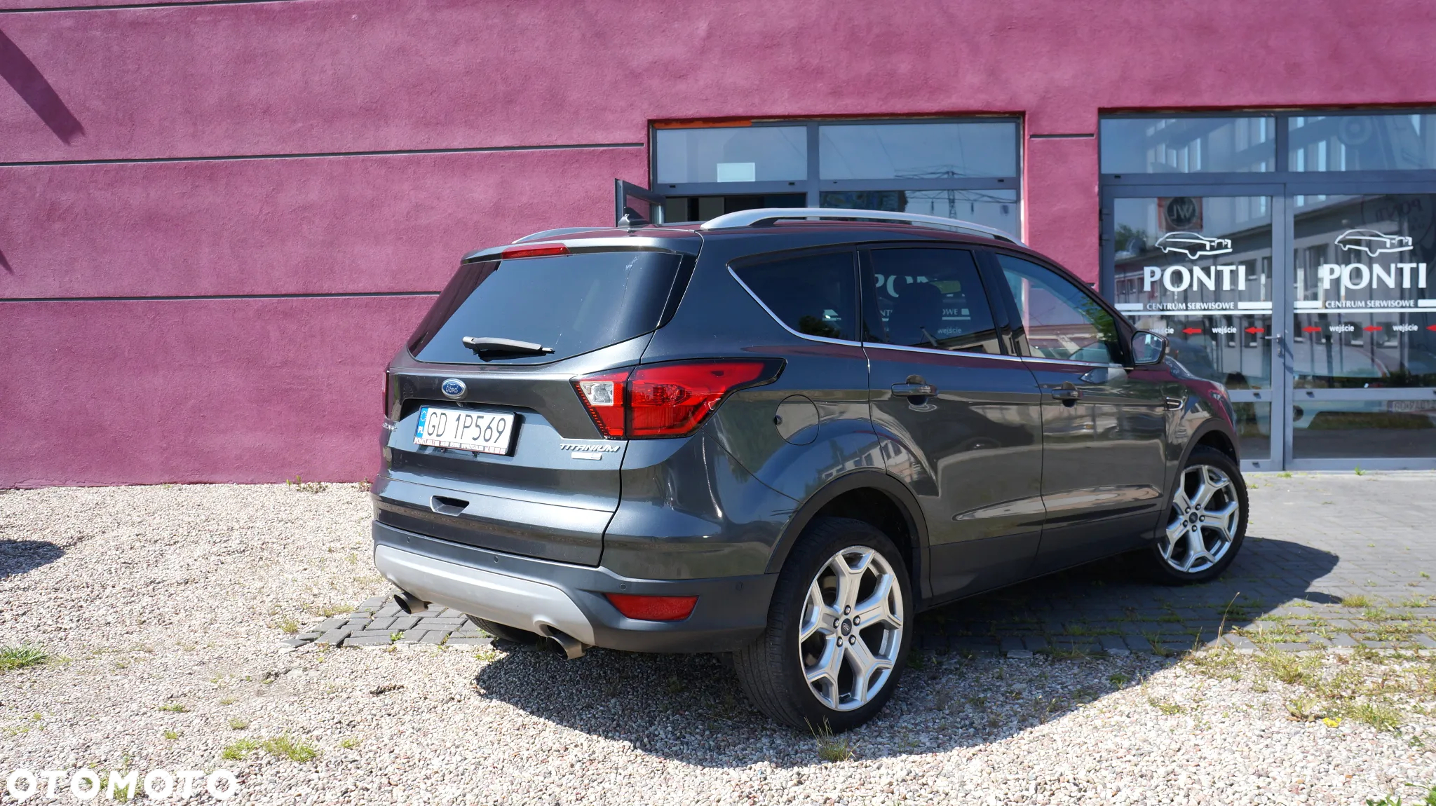 Ford Escape 2.0 EcoBoost AWD Titanium - 10