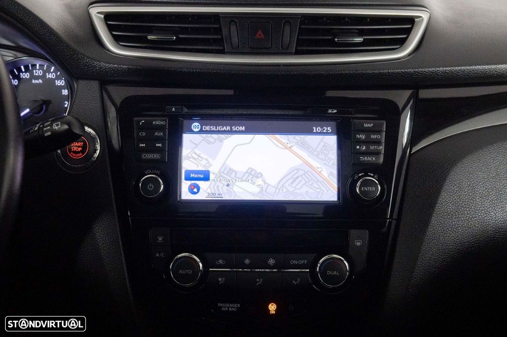 Nissan Qashqai 1.5 dCi Tekna J19 - 26