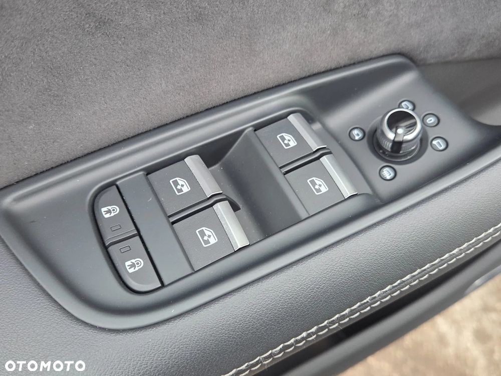 Audi SQ7 - 35