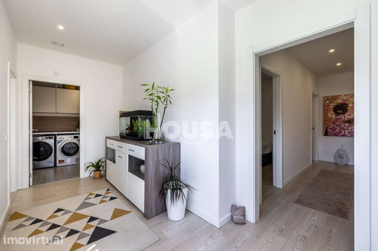 Moradia T4 térrea totalmente renovada na Gândara dos Olivais - Grande imagem: 3/57