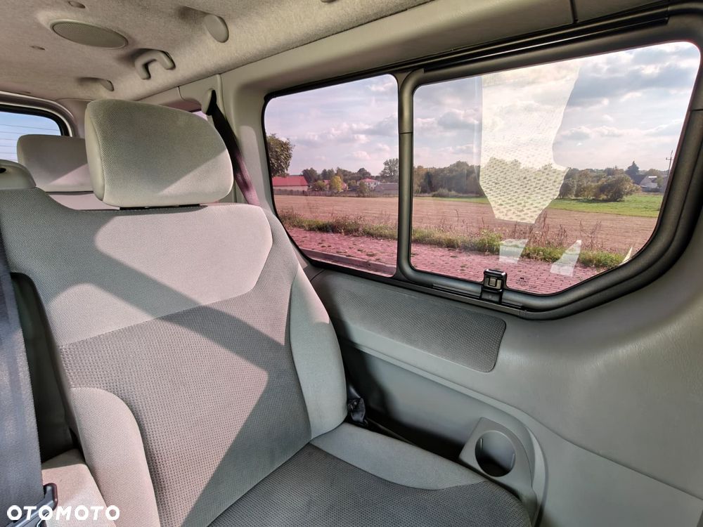 Opel Vivaro Tour - 27