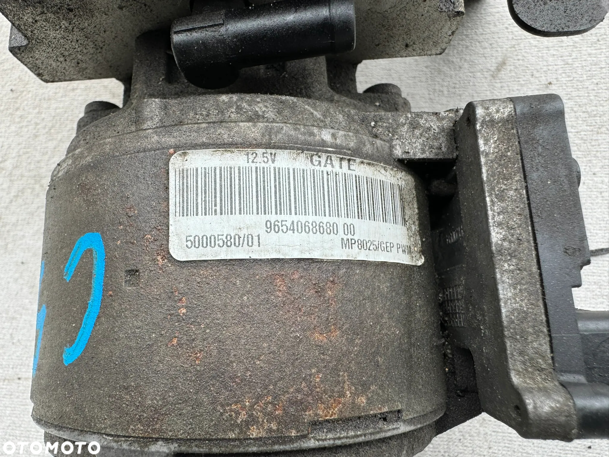 CITROEN C5 III X7 08-16 POMPA ZAWIESZENIA HYDRO 9654068680 - 2
