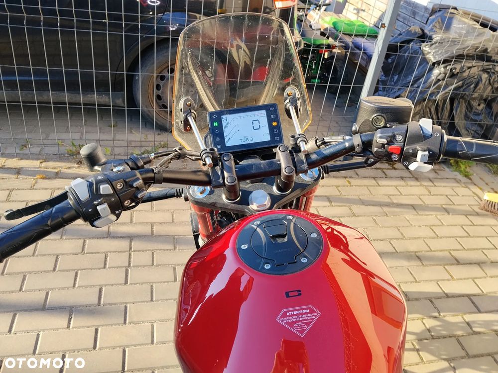 Zontes 125C - 8