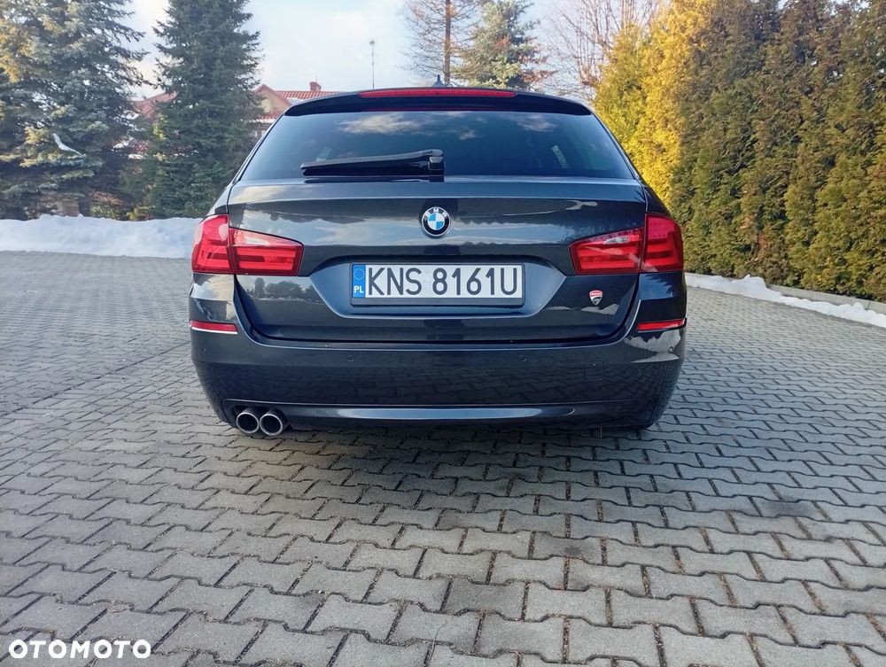 BMW Seria 5 525d xDrive Sport-Aut Modern Line - 11