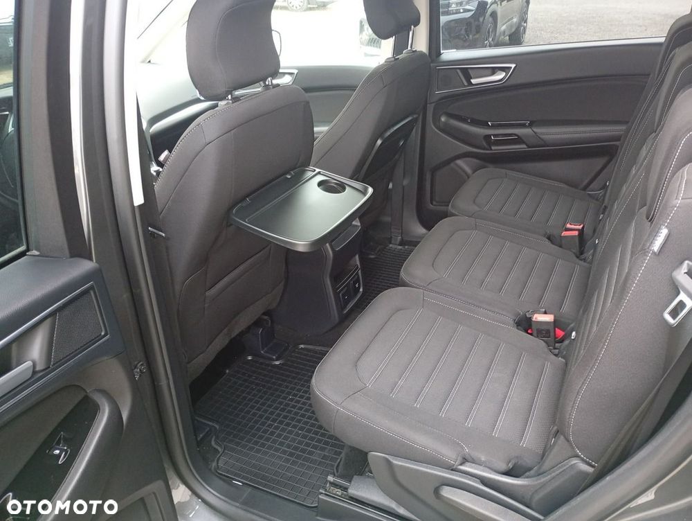 Ford Galaxy - 12