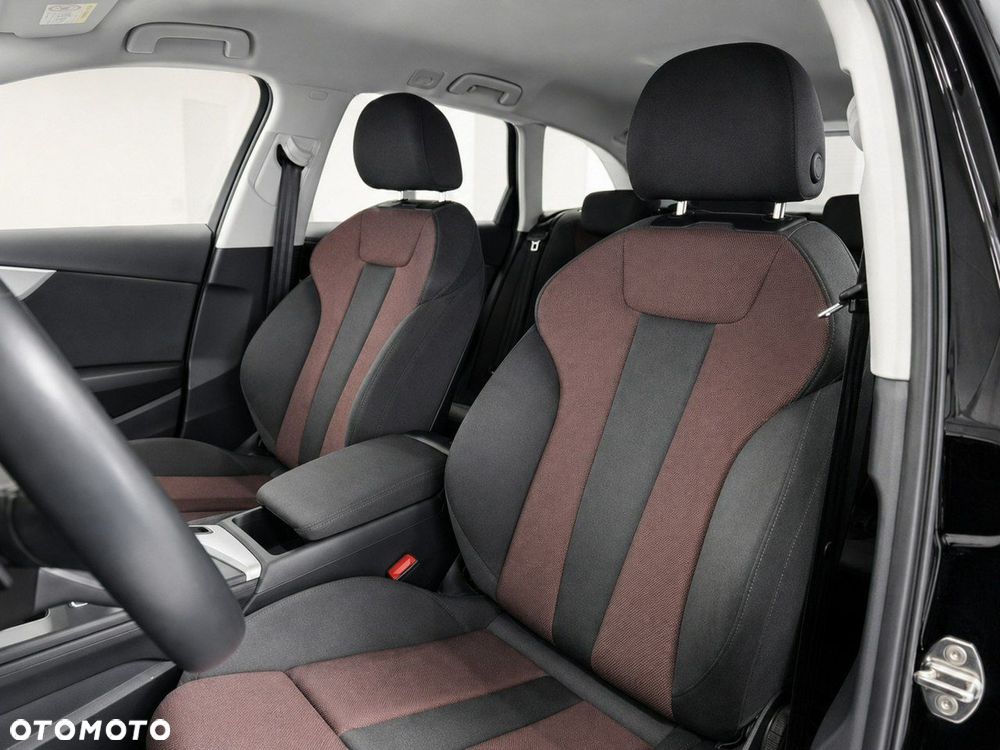 Audi A4 Avant 40 TFSI mHEV S tronic - 4