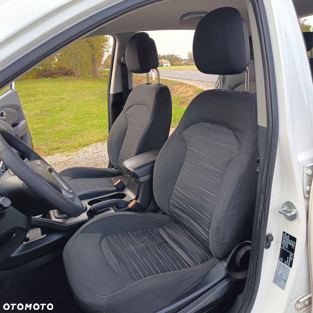 Hyundai ix35 1.6 2WD Comfort - 20