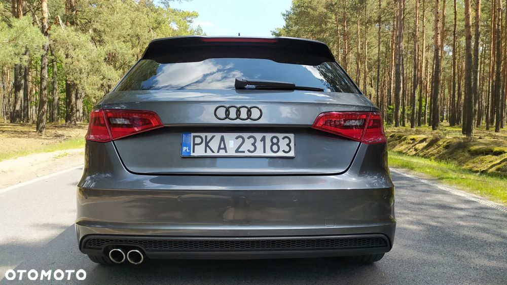 Audi A3 Sportback 2.0 TDI S tronic S line Sportpaket - 10