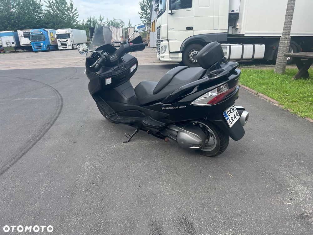 Suzuki Burgman - 5