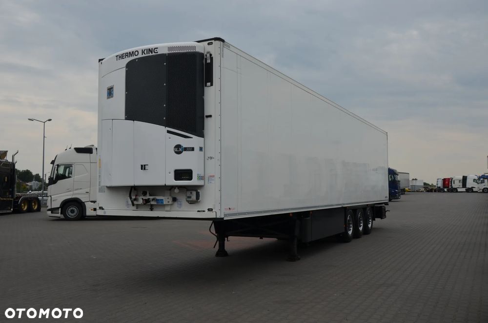 Schmitz Cargobull CHŁODNIA / THERMO KING / 2231 mth ! / KOSZ PAL. / DOPPELSTOCK / DRUKARKA / DE / 9445 - 6