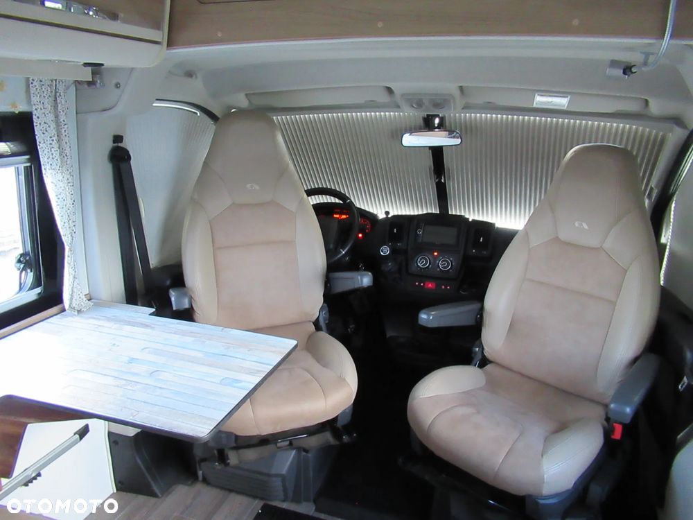 Adria Twin 640 SLX - 36